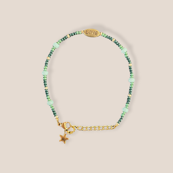 Armbandje Love groen